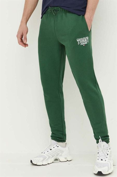 Bavlnené nohavice Tommy Jeans zelená farba