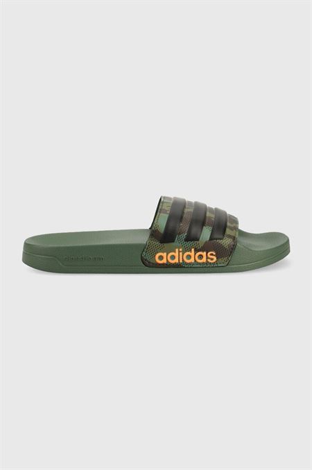 Šľapky adidas Zelená farba