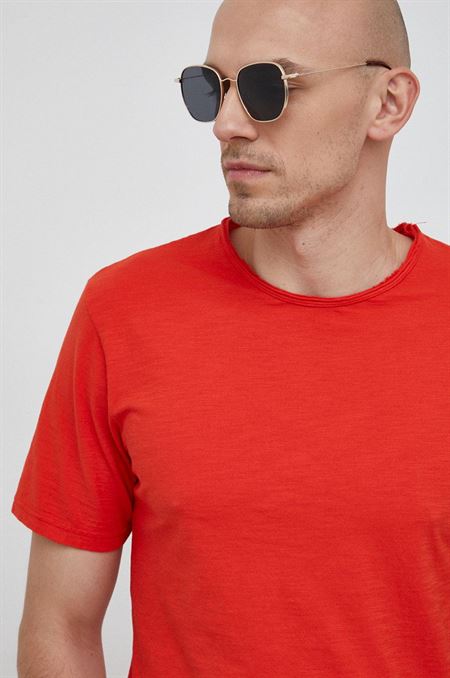 Bavlnené tričko United Colors of Benetton červená farba