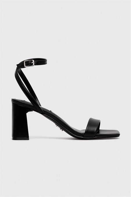 Sandále Steve Madden Luxe čierna farba