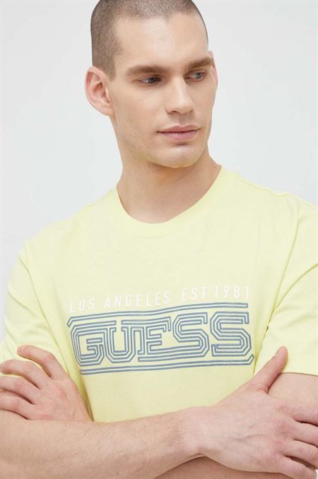 Bavlnené tričko Guess žltá farba