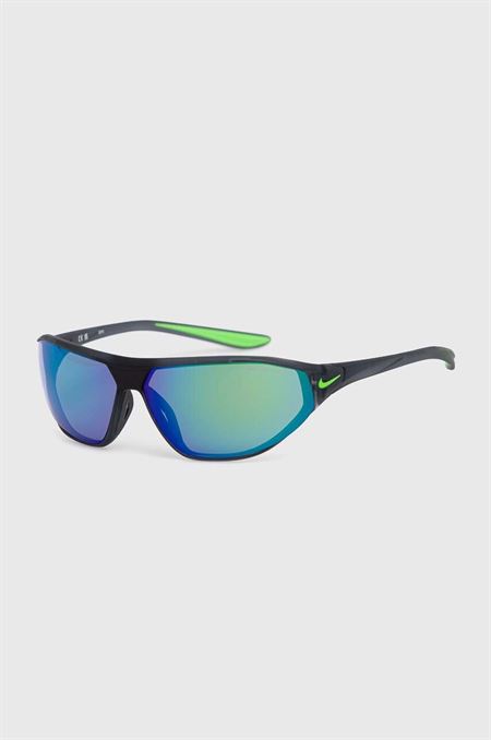 Slnečné okuliare Nike zelená farba