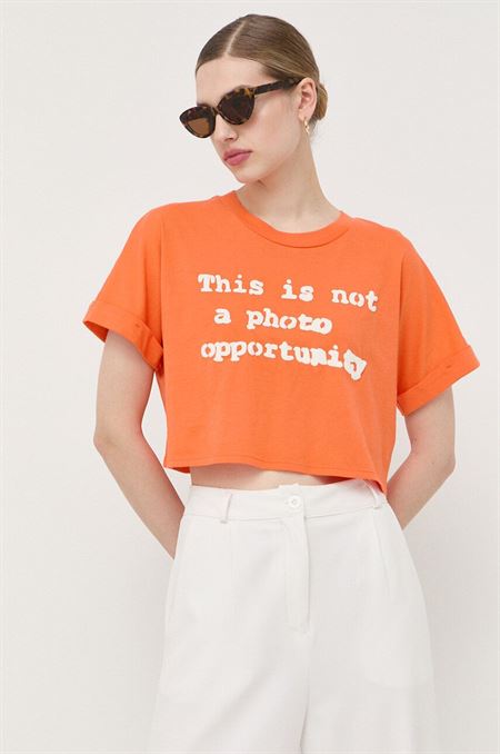 Bavlnené tričko Guess x Banksy oranžová farba