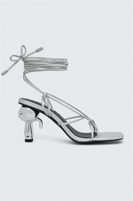 Sandále Karl Lagerfeld IKON HEEL strieborná farba