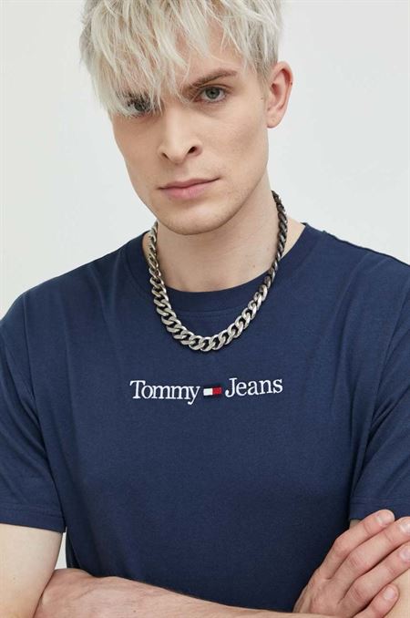 Bavlnené tričko Tommy Jeans tmavomodrá farba