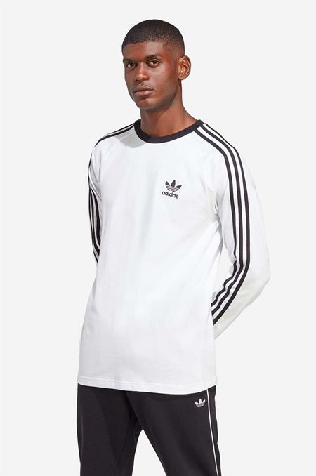 Bavlnené tričko s dlhým rukávom adidas Originals IA4879-WHITE