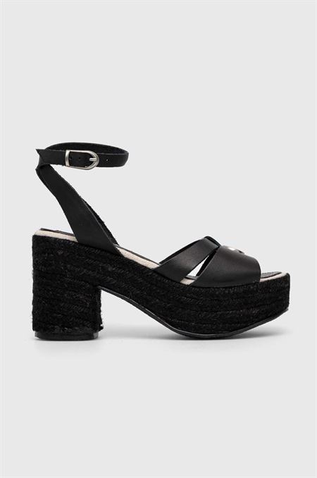Kožené sandále Pepe Jeans TAFFY čierna farba