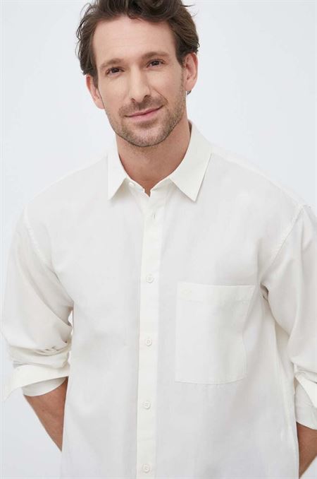 Košeľa s prímesou ľanu Calvin Klein béžová farba