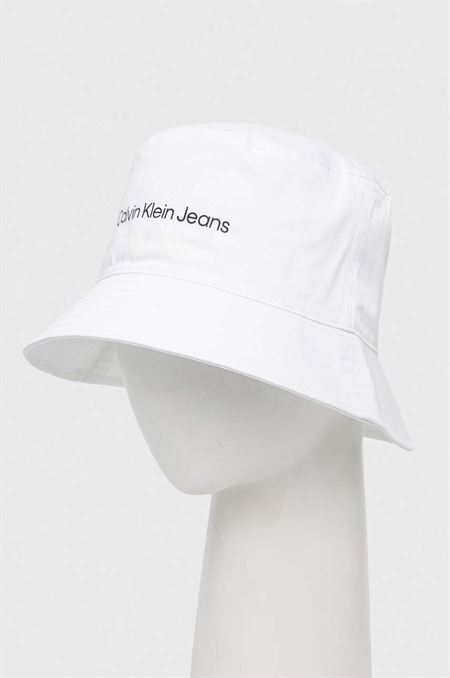 Bavlnený klobúk Calvin Klein Jeans biela farba