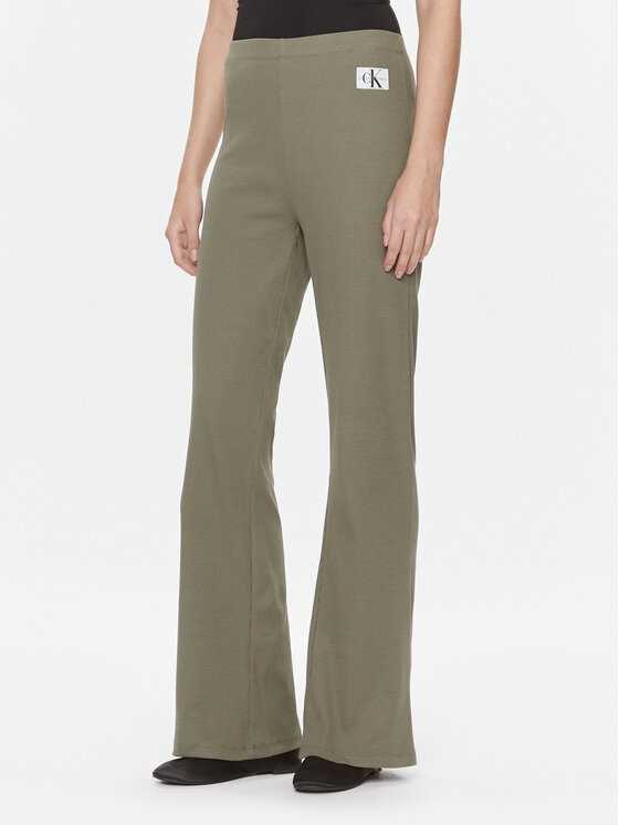 Calvin Klein Jeans Bavlnené nohavice J20J222598 Zelená Straight Fit